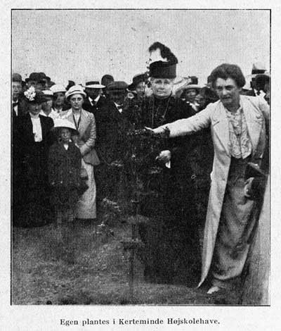 1915_KS_15_228.jpg